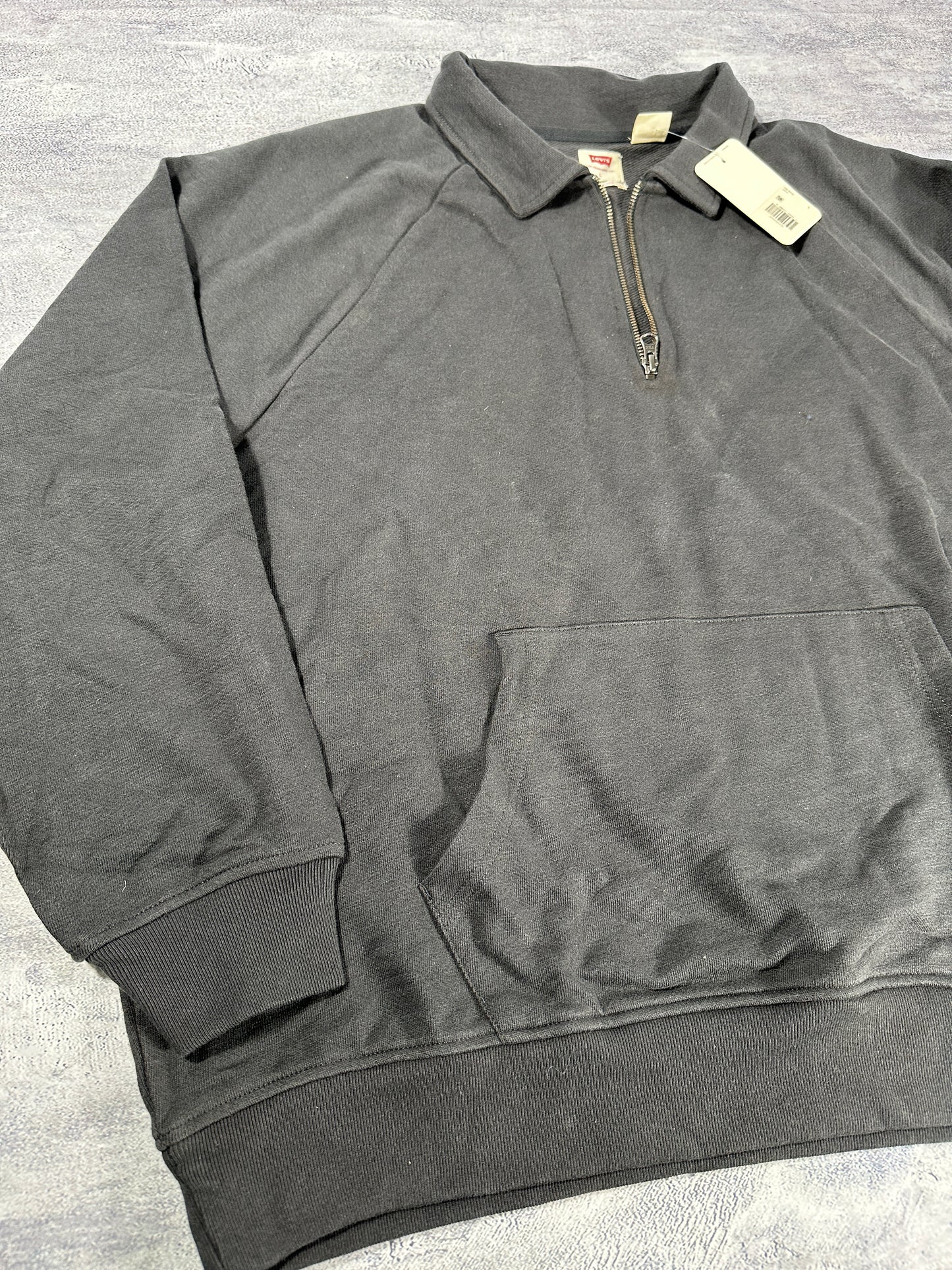 Levi's 1/4 Zip Black Sweatshirt